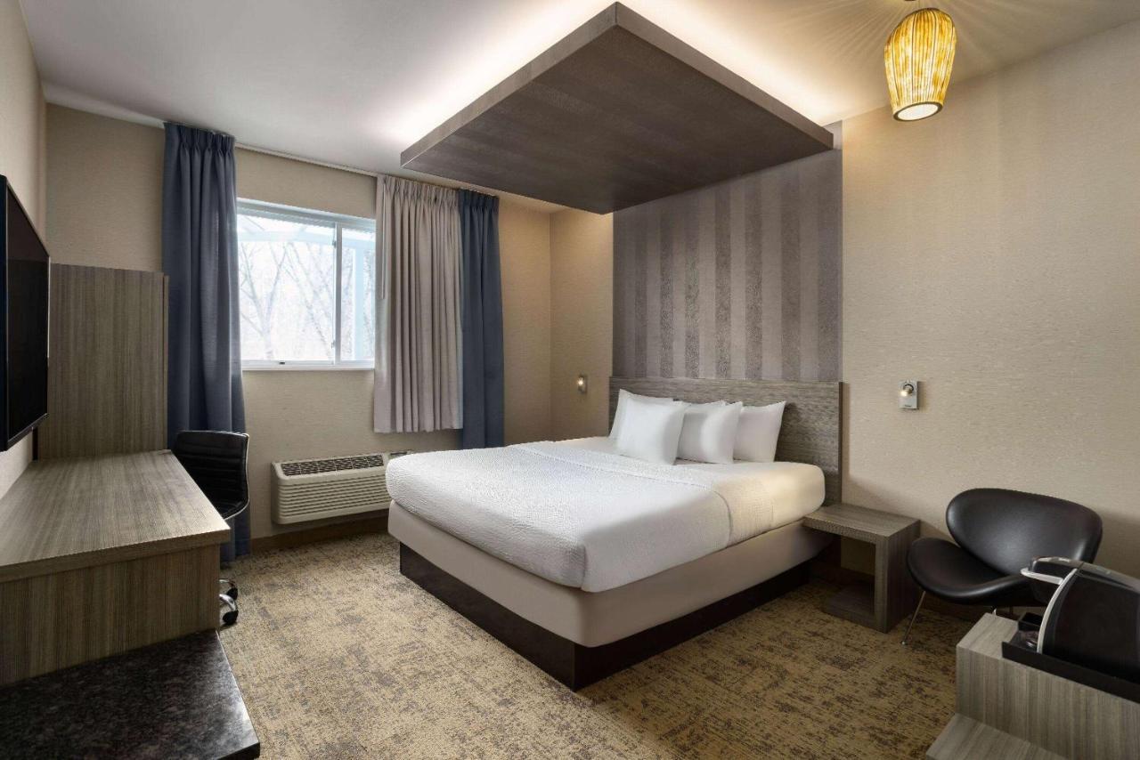 Hotel Ramada By Wyndham Bronx Nueva York Exterior foto
