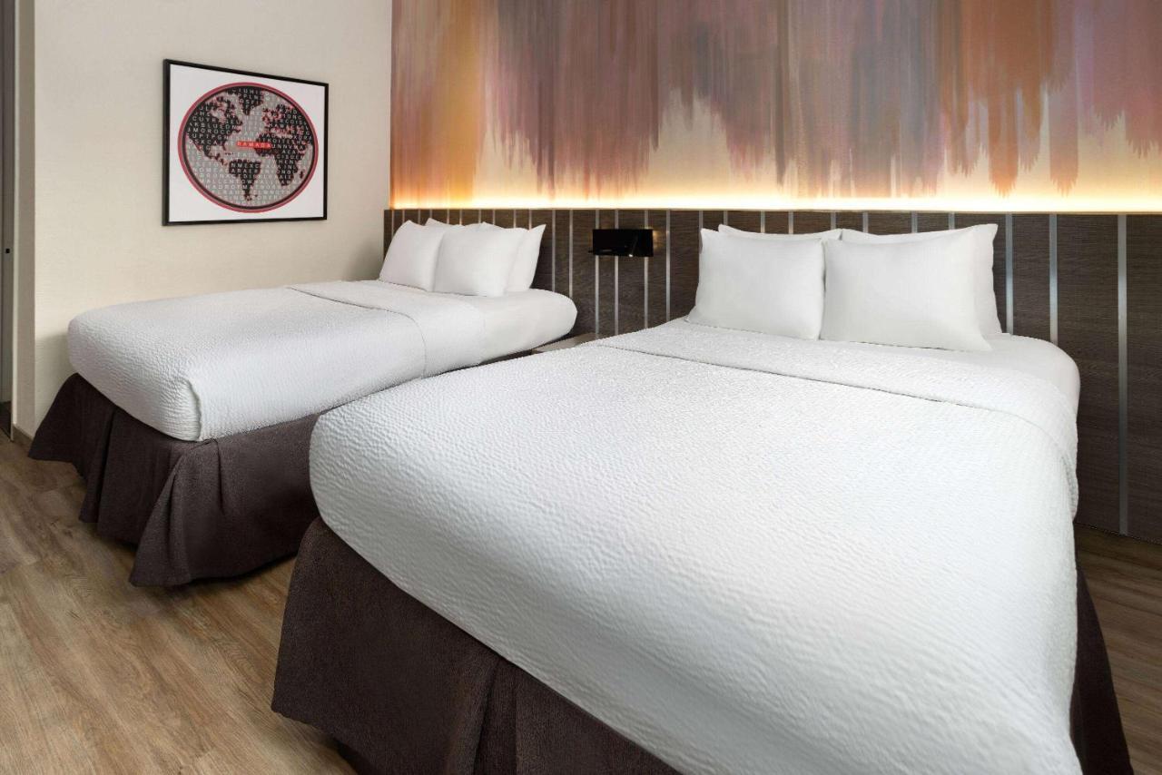 Hotel Ramada By Wyndham Bronx Nueva York Exterior foto