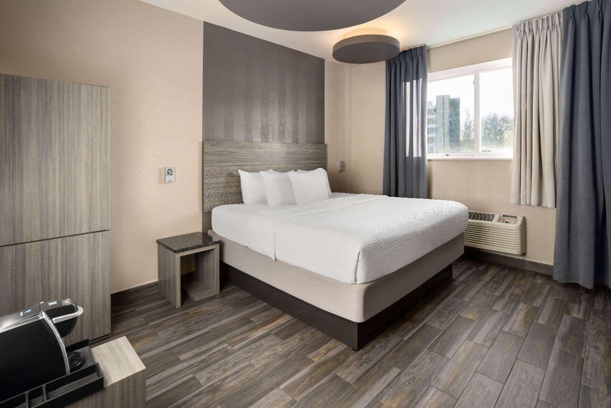 Hotel Ramada By Wyndham Bronx Nueva York Exterior foto