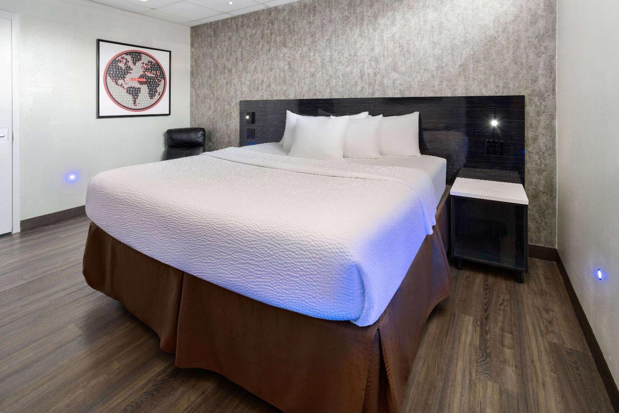 Hotel Ramada By Wyndham Bronx Nueva York Exterior foto