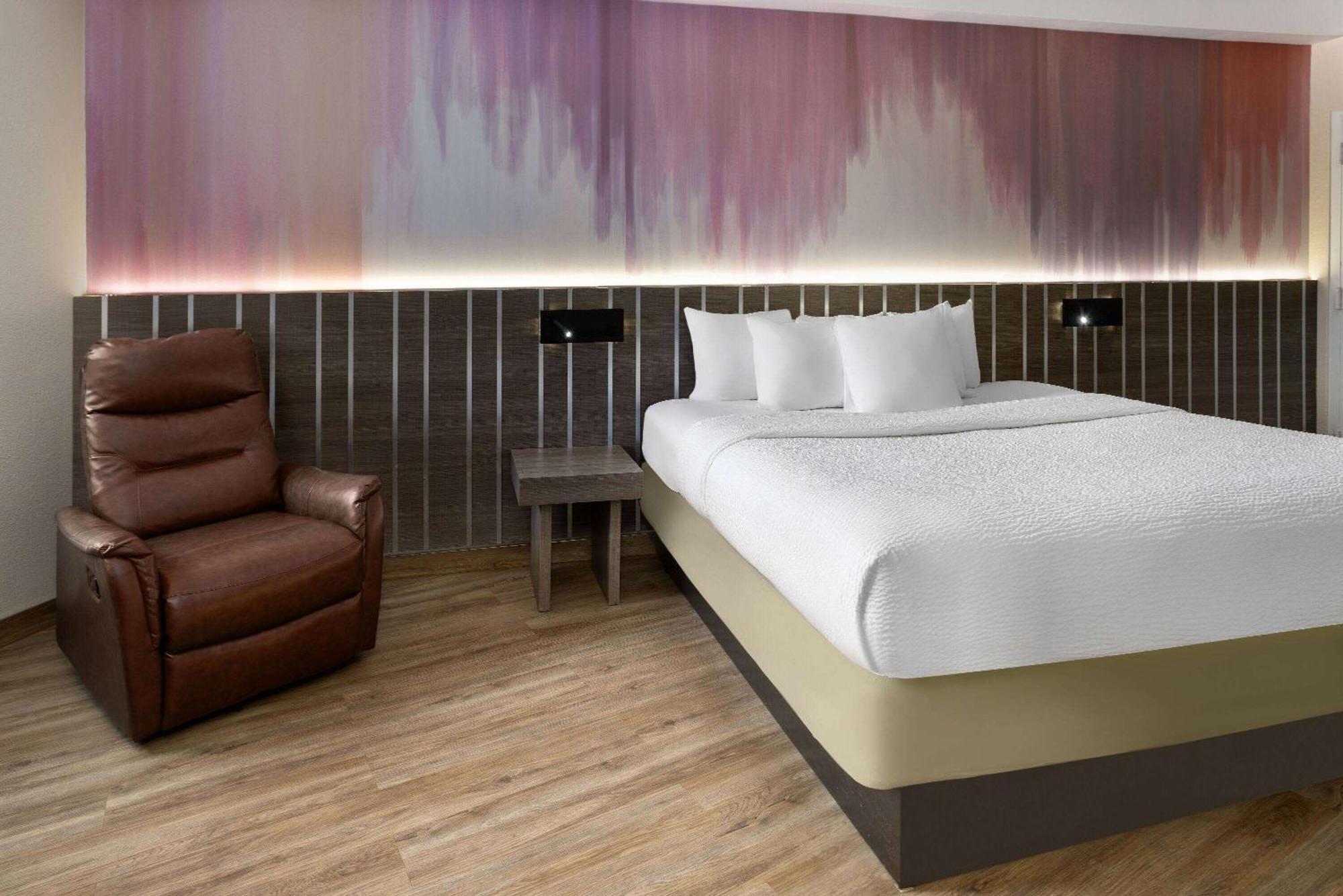 Hotel Ramada By Wyndham Bronx Nueva York Exterior foto